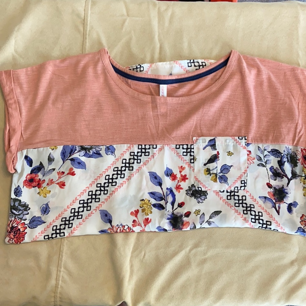 Sleeveless Blouse